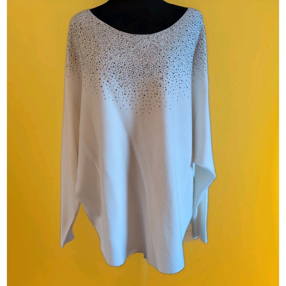 Max Studio Soft Plus Sz 2X Winter White Dolman Sleeve Rhinestone Sweater EUC